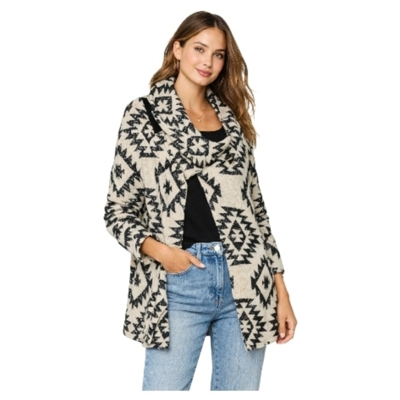 Capulet Jackets & Blazers - Anthropologie Capulet coat black white aztec tribal print wool blend xs jacket